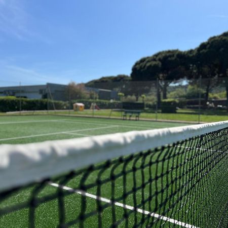 Aviotel Residence マリーナ・ディ・カンポ エクステリア 写真