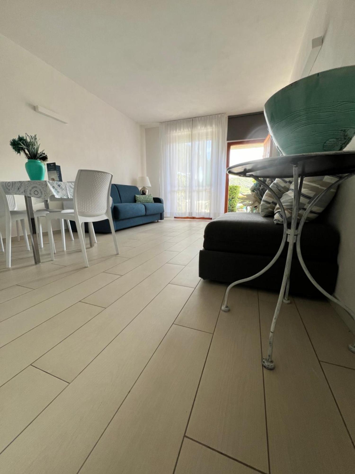 Aviotel Residence マリーナ・ディ・カンポ 部屋 写真